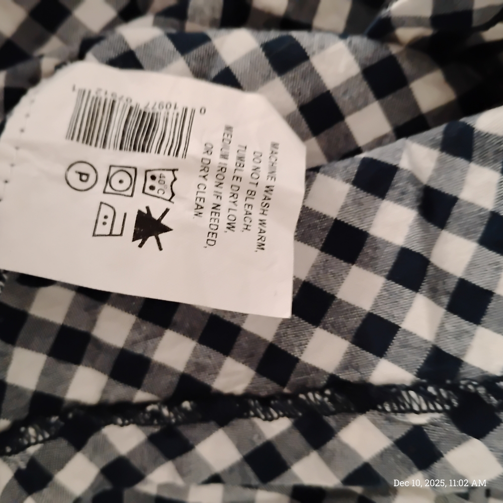 Motherhood Maternity Navy and White Checkered Top - Picture 7 of 7